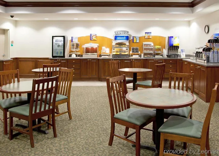 Express - Ohio Expo Center By Ihg 3*